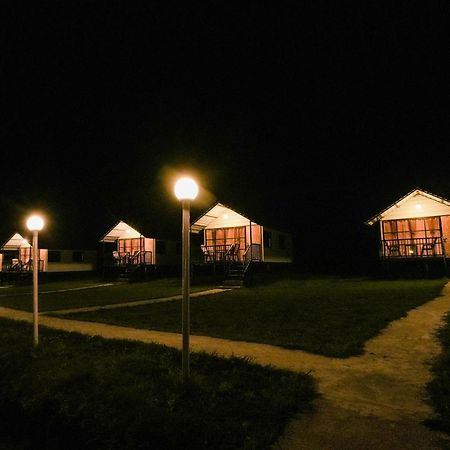 The Hillside Cottages 卡纳塔尔 外观 照片